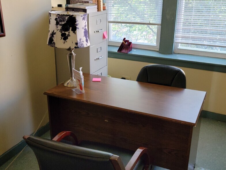 More Photos Of 3265 W Armitage Ave, Chicago Office Residential For Sale