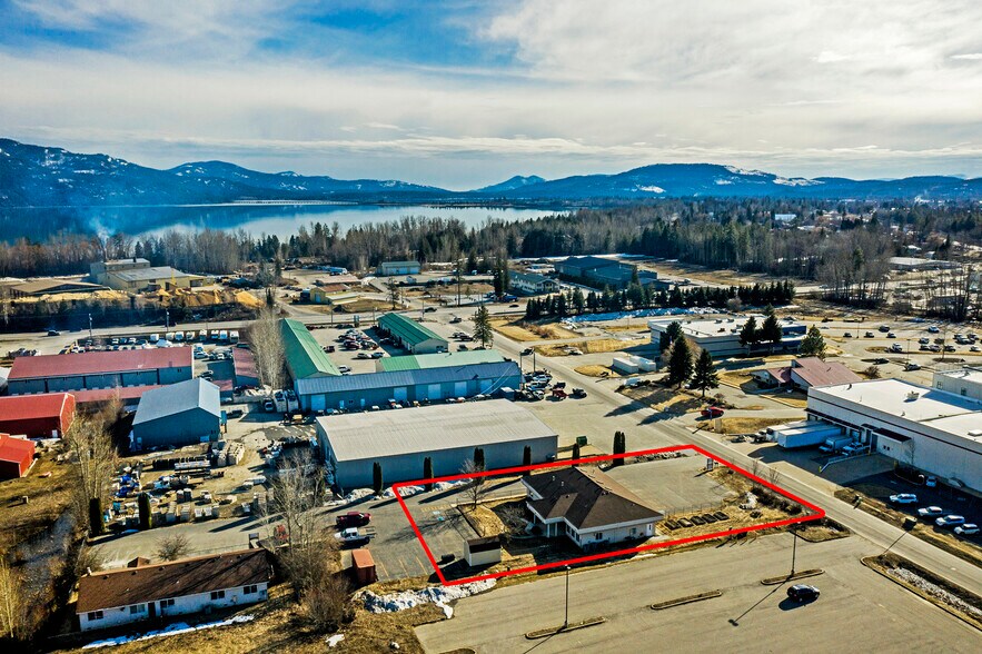 More Photos Of 137 McGhee Rd, Kootenai Storefront Retail Office For Sale