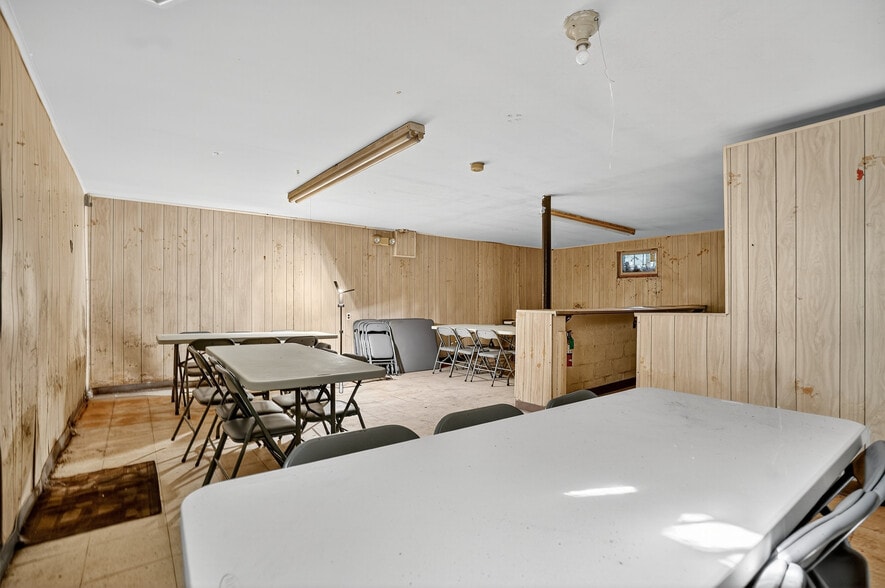 More Photos Of 61 New St, Montclair Specialty For Sale