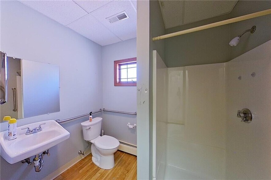 More Photos Of 3769 Old Post Rd, Charlestown Medical For Lease