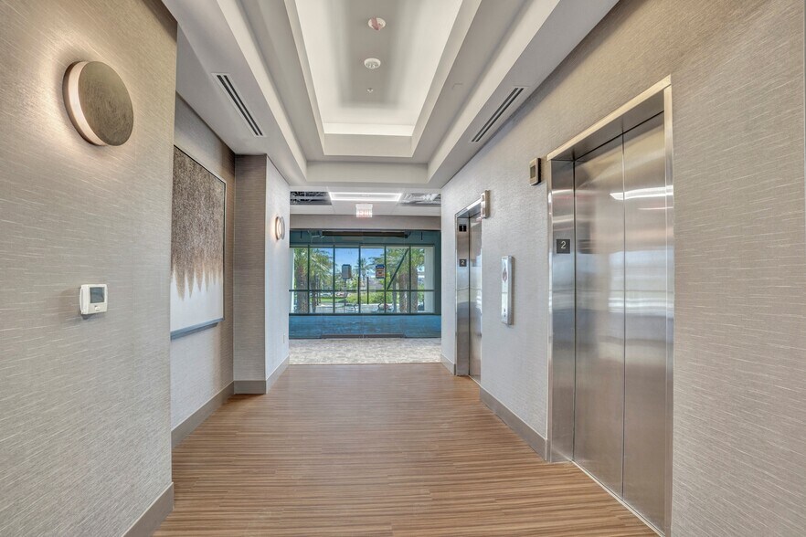More Photos Of 840 Grier Dr, Las Vegas Office For Sale
