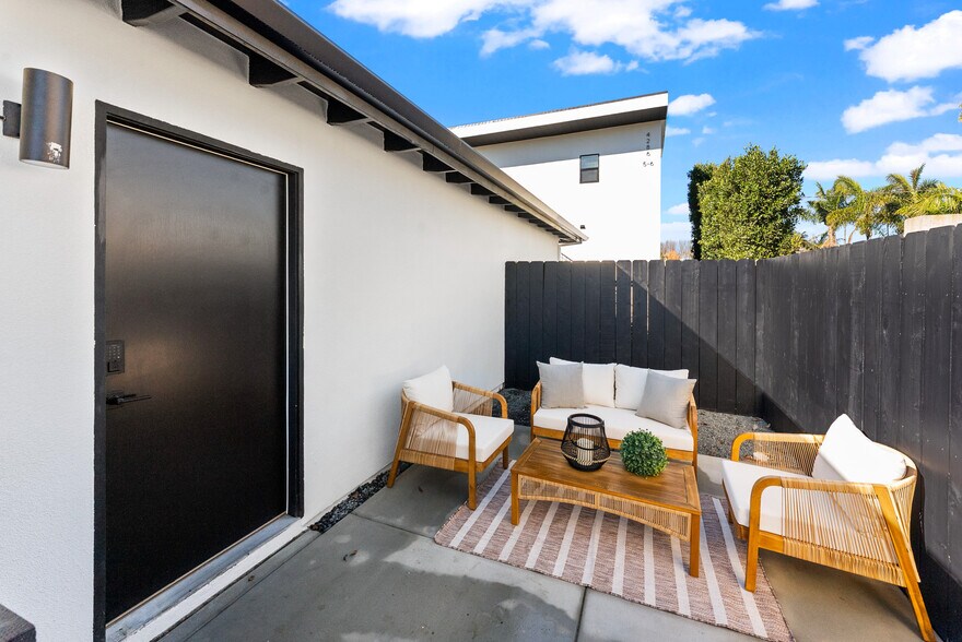 More Photos Of 4286 Samoset Ave, San Diego Multifamily For Sale