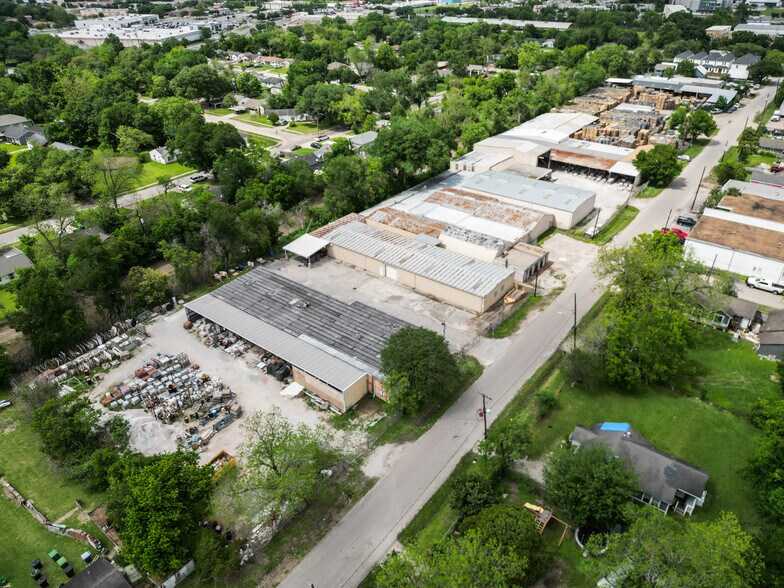 More Photos Of 6302 Saint Augustine St, Houston Manufacturing For Lease