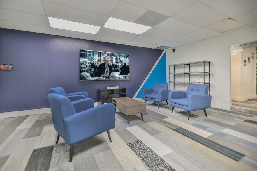 More Photos Of 3434 Hancock Bridge Pky, North Fort Myers Office For Lease