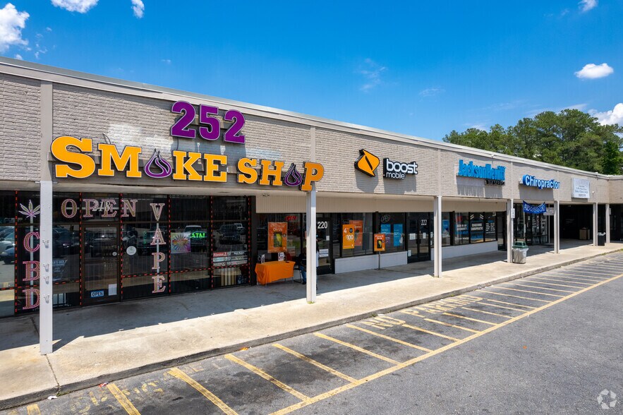 More Photos Of 105-212 N Fairview Rd, Rocky Mount Unknown For Lease