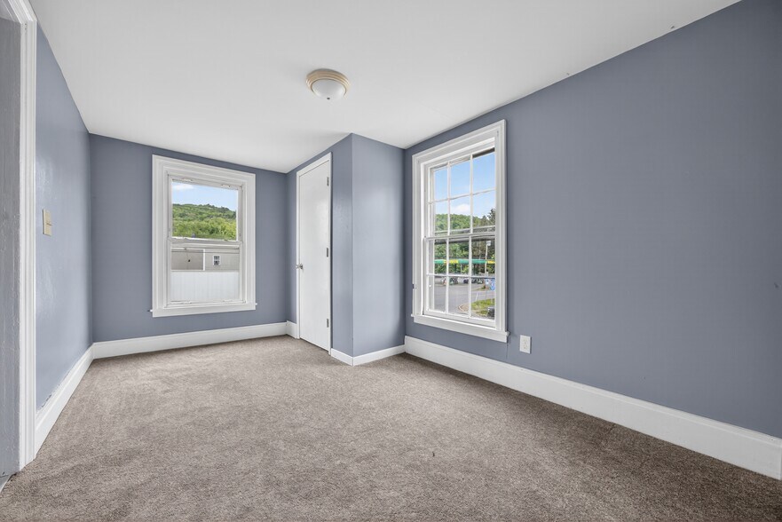 More Photos Of 464 Main St, New Milford Storefront Retail Office For Sale