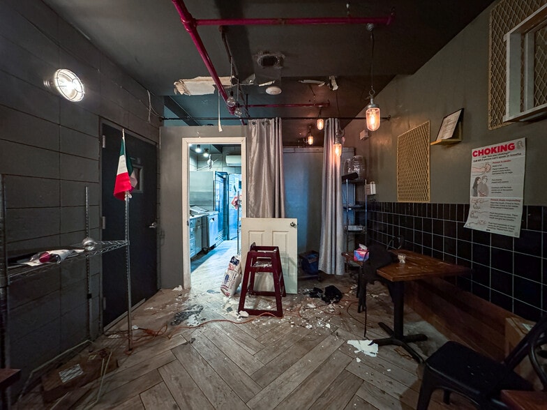 More Photos Of 646 Manhattan Ave, Brooklyn Storefront Retail Residential For Lease