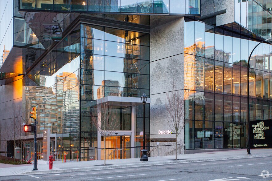 More Photos Of 410 W Georgia St, Vancouver Coworking Space