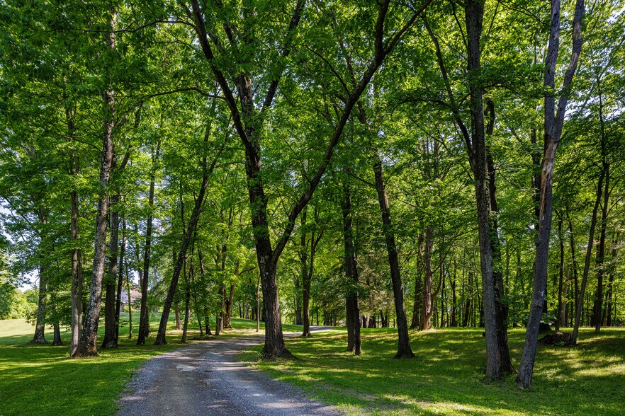 More Photos Of 4317 State Route 23, Hudson Hospitality For Sale