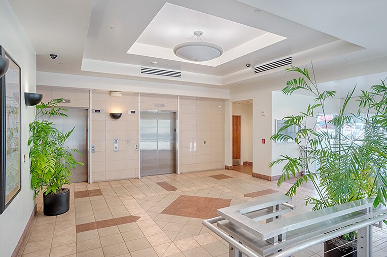 More Photos Of 133 N Altadena Dr, Pasadena Unknown For Lease