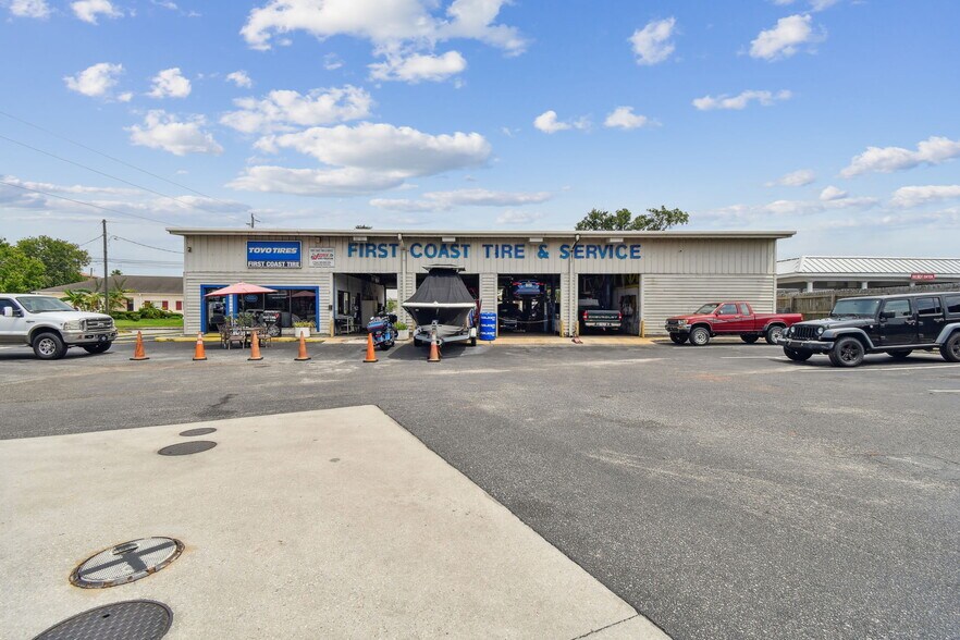 More Photos Of 2350 N Ponce De Leon Blvd, Saint Augustine Service Station For Sale
