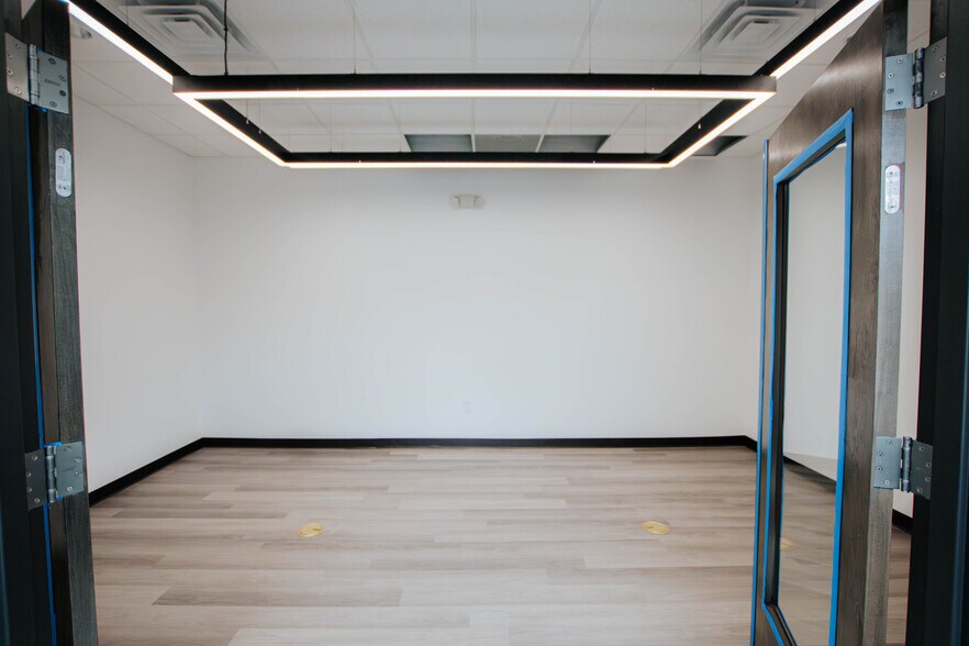 More Photos Of 160 Alto Mesa dr, El Paso Healthcare For Lease