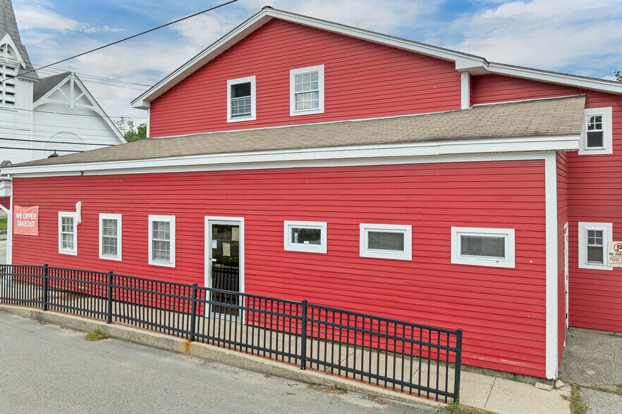 More Photos Of 13 Main St, Goffstown Restaurant For Sale