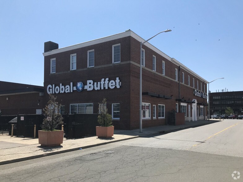 More Photos Of 3017-3023 Hempstead Tpke, Levittown Storefront Retail Office For Lease