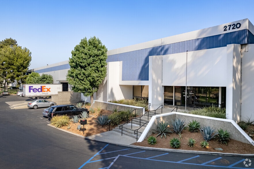 More Photos Of 2720 Pellissier Pl, City of Industry Warehouse For Lease