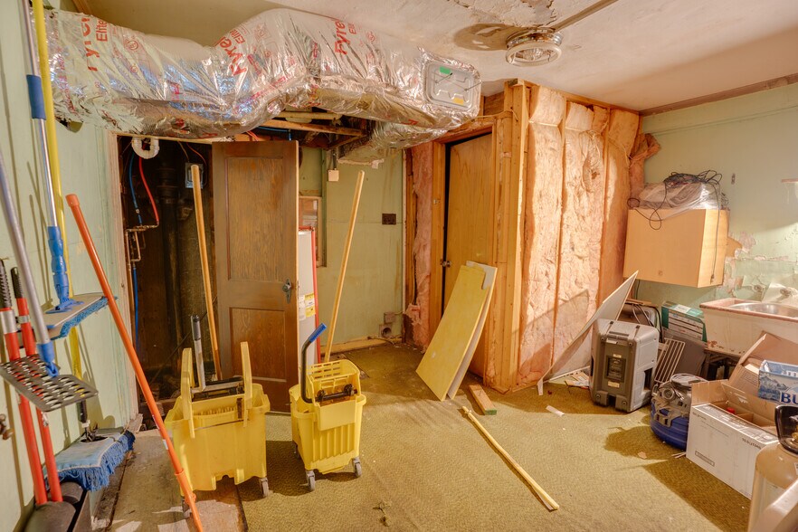 More Photos Of 236 N Main St, Milroy General Retail For Sale