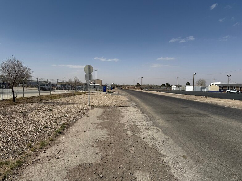 More Photos Of 4700 W Wall St, Midland General Retail For Sale