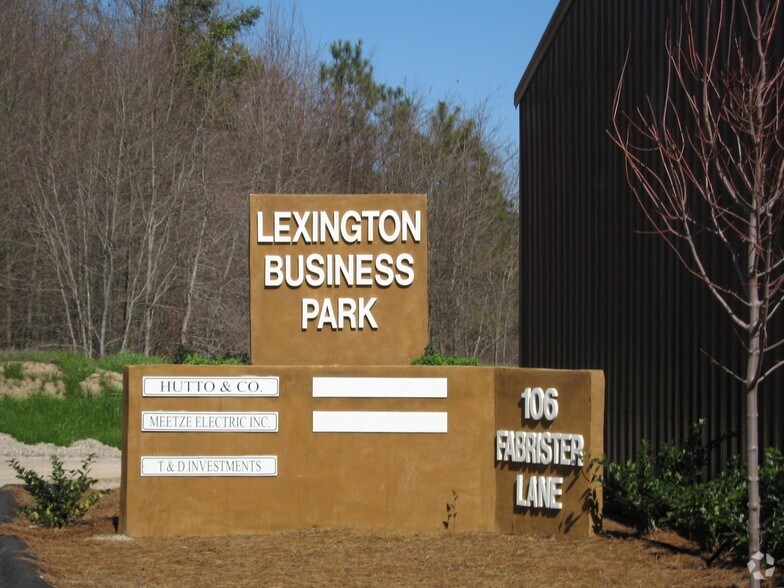 More Photos Of 1812 Augusta Hwy, Lexington Storefront For Lease