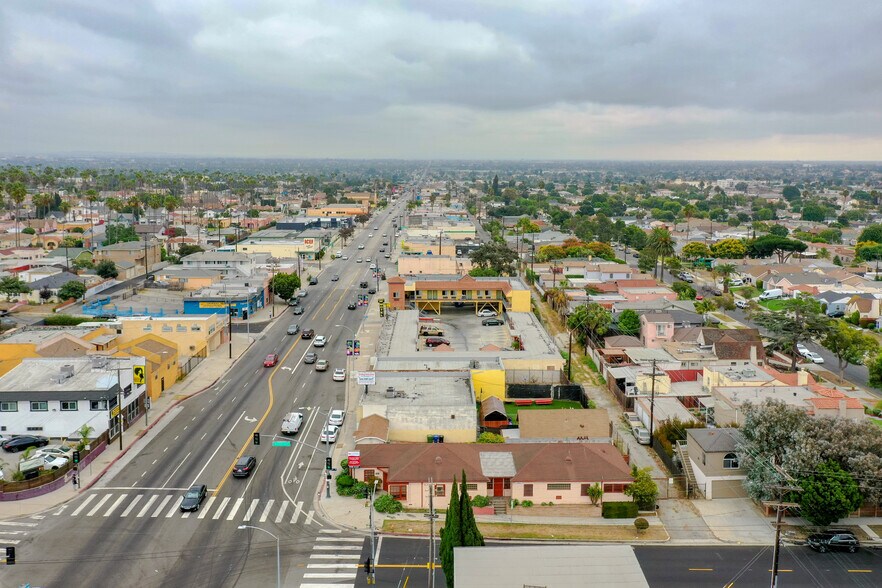 More Photos Of 3956 W Slauson Ave, Los Angeles Medical For Sale
