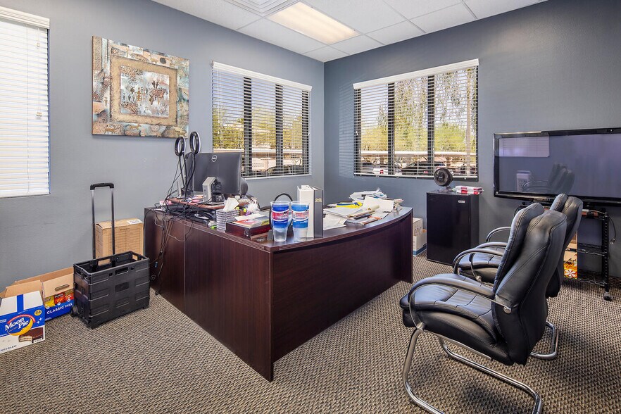 More Photos Of 7860 W Sahara Ave, Las Vegas Medical For Sale