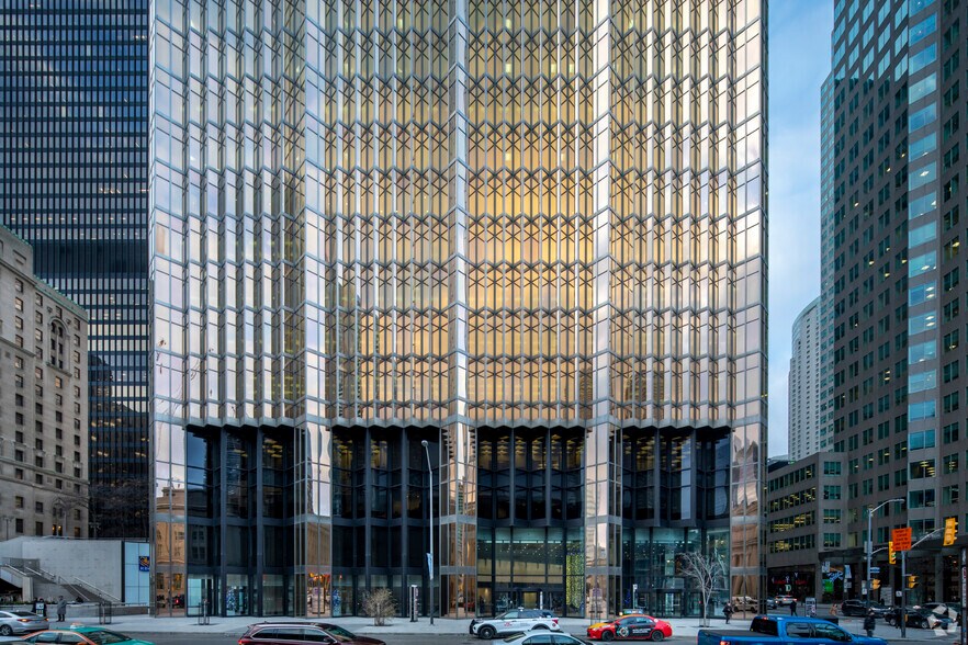 More Photos Of 200 Bay St, Toronto Office For Lease