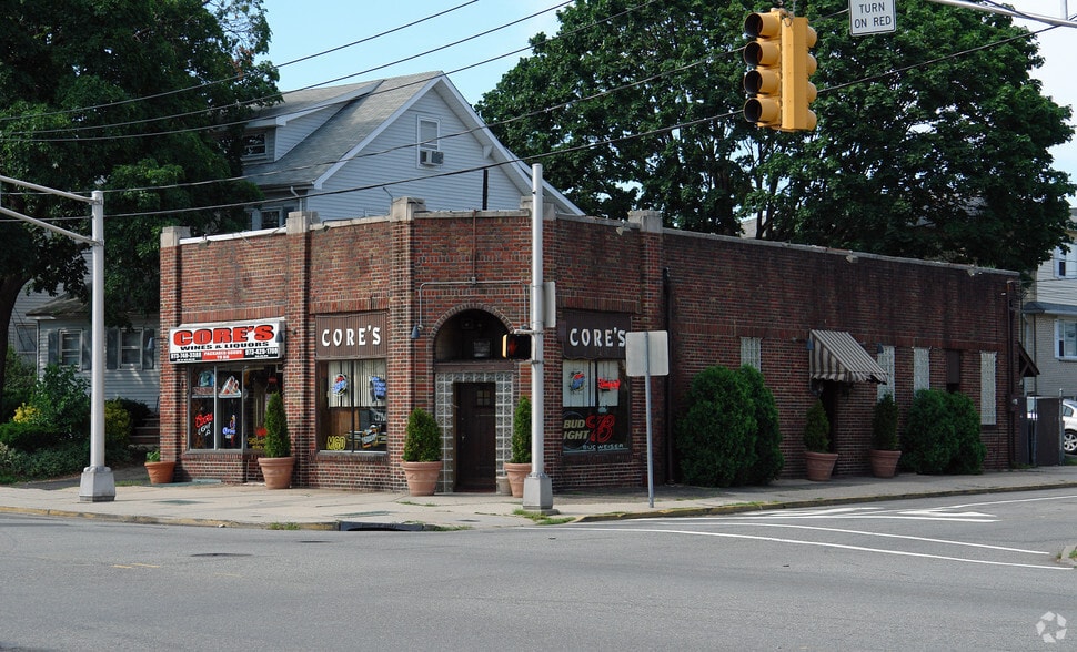 Primary Photo Of 45-47 Franklin St, Bloomfield Bar For Sale