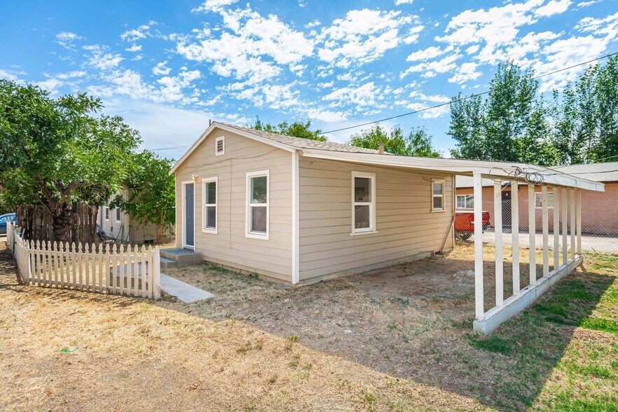 More Photos Of 5543-5553 Feather River Blvd, Olivehurst Apartments For Sale
