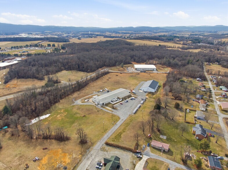 More Photos Of 5192 Dominion Dr, Dublin Warehouse For Sale