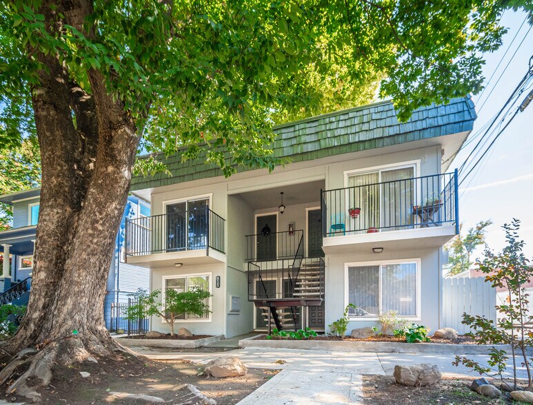 More Photos Of 815 18th St, Sacramento Apartments For Sale