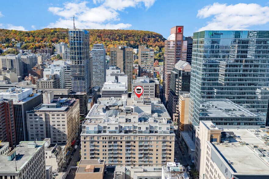 More Photos Of 1555 Rue Peel, Montréal Office For Lease