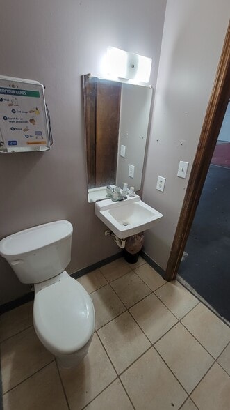 More Photos Of 10207-10235 General Dr, Orlando Warehouse For Lease