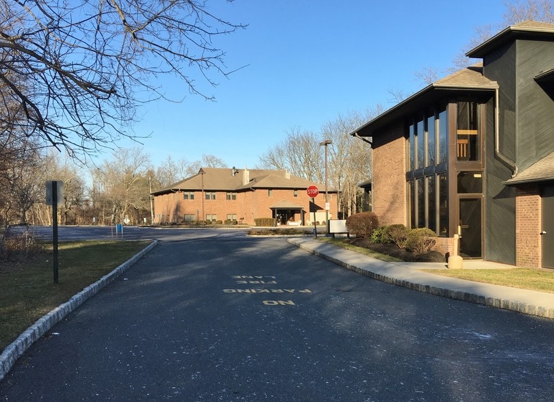 More Photos Of 1707 Atlantic Ave, Wall Township Office For Lease