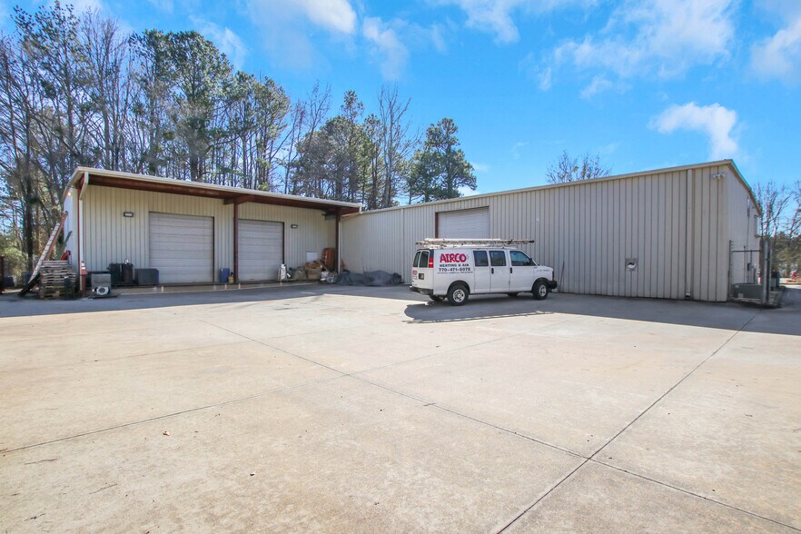 More Photos Of 9296 S Main St, Jonesboro Service For Sale