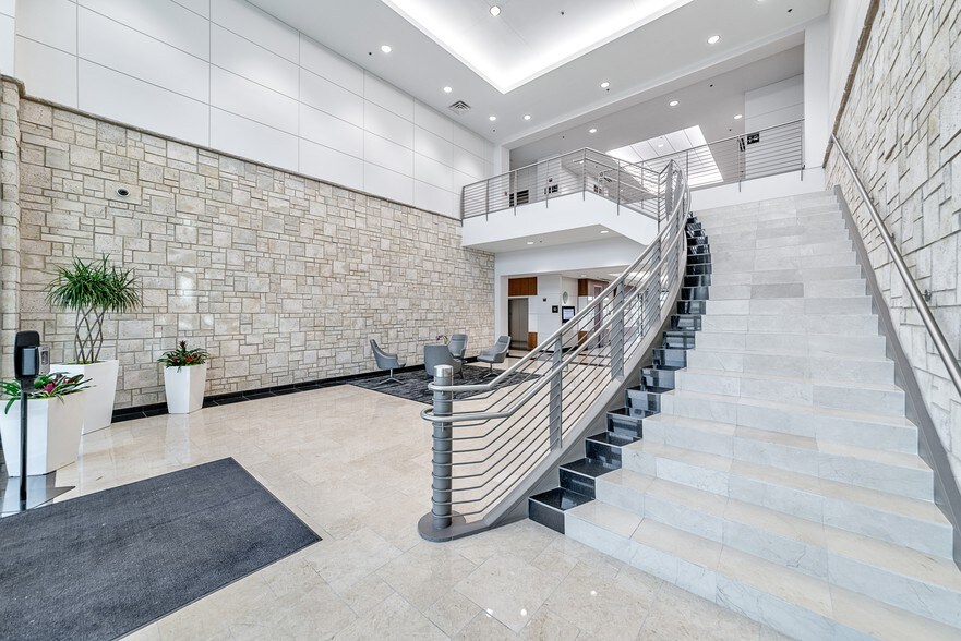 More Photos Of 5601 Democracy Dr, Plano Office For Lease