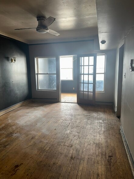 More Photos Of 7530 S Phillips Ave, Chicago Apartments For Sale