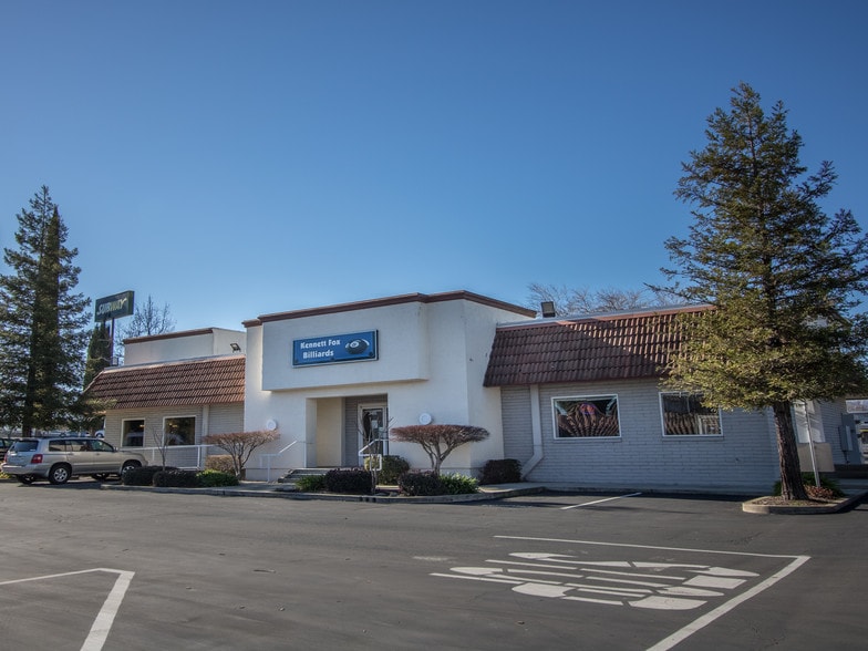 More Photos Of 221 Locust St, Redding Unknown For Lease