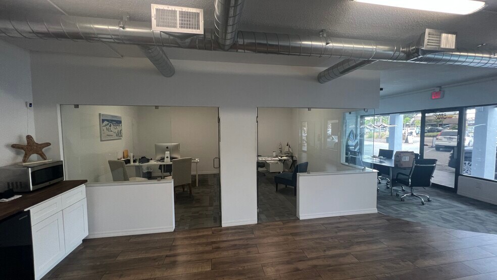 More Photos Of 5049-5133 Ocean Blvd, Sarasota Unknown For Lease