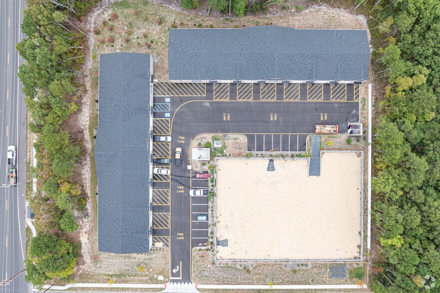 More Photos Of 310 Route 9, Waretown Flex For Lease