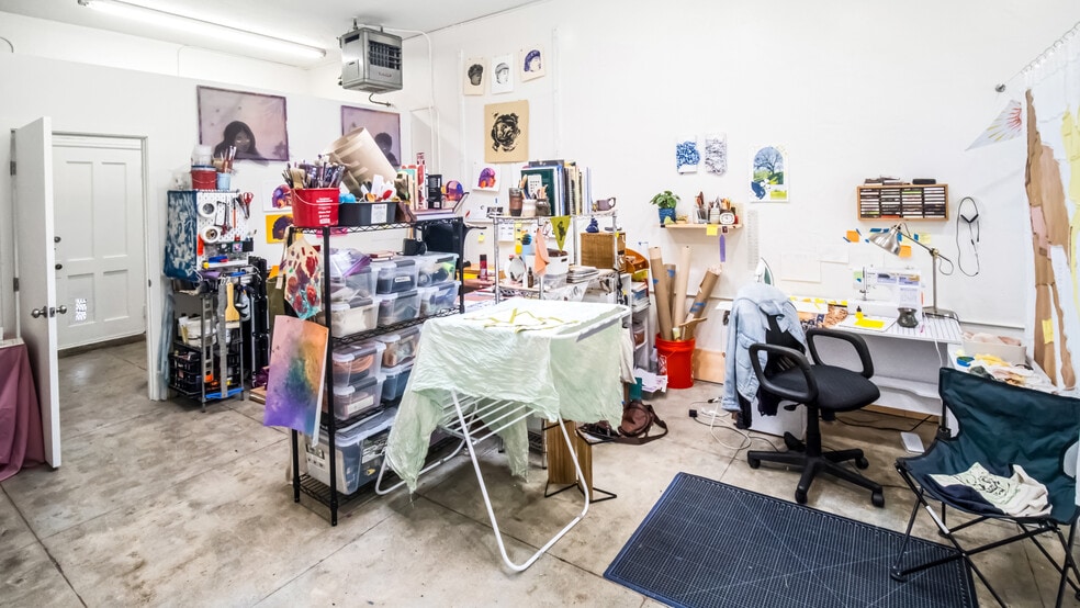 More Photos Of 1736-1738 E 7th St, Long Beach Storefront For Sale