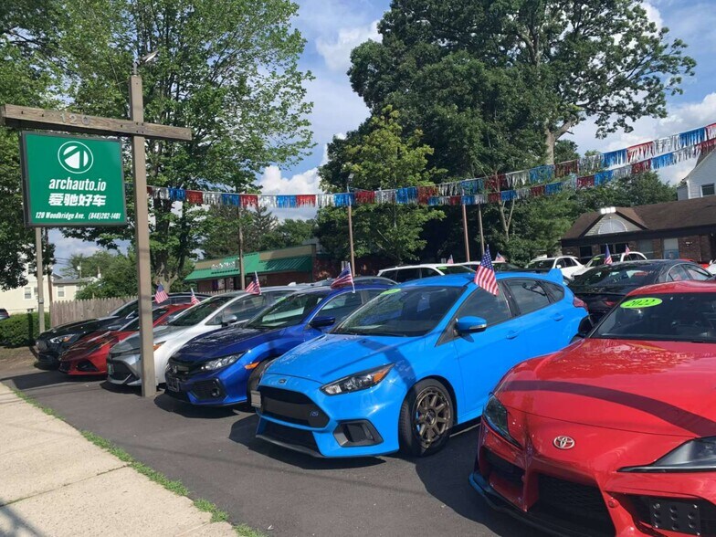 More Photos Of 120 Woodbridge Ave, Highland Park Auto Dealership For Sale