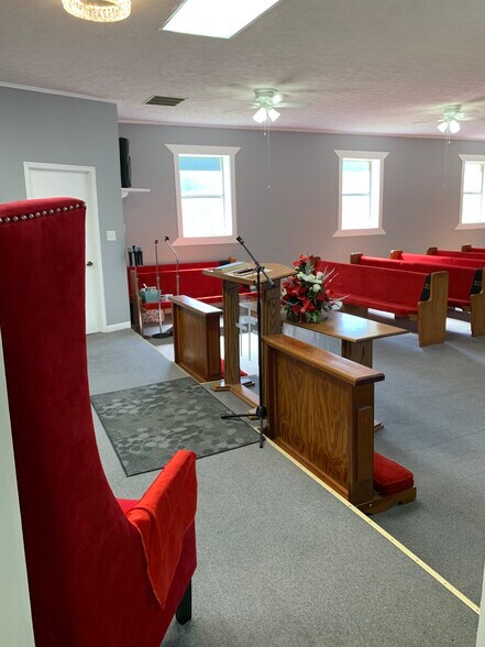 More Photos Of 5069 Highpoint Rd, Union City Religious Facility For Sale