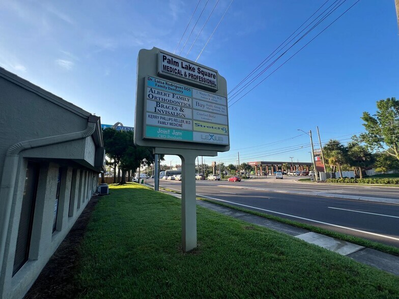 More Photos Of 32502 US Highway 19 N, Palm Harbor Medical For Lease