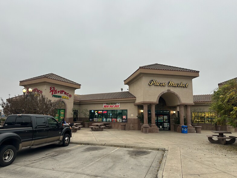 More Photos Of 1330 N Plaza Dr, Visalia Freestanding For Lease