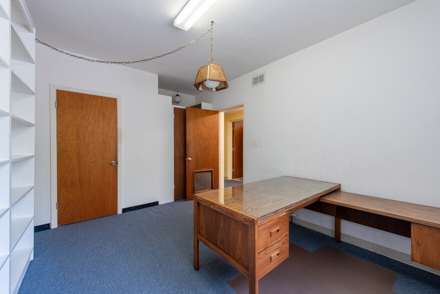 More Photos Of 4608 N Nebraska Ave, Tampa Religious Facility For Sale