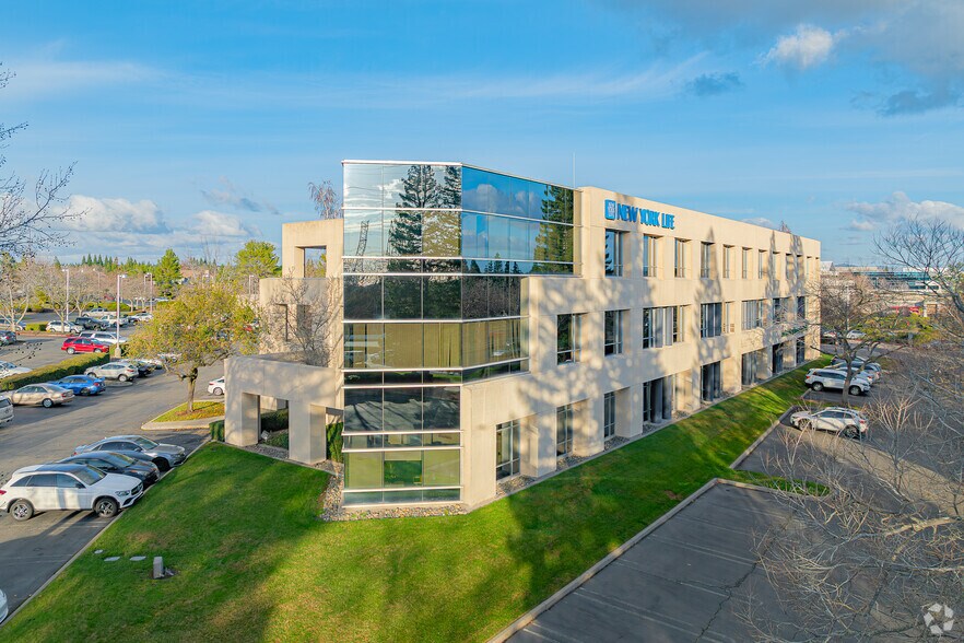 More Photos Of 2999 Douglas Blvd, Roseville Office For Sale