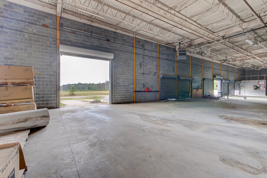 More Photos Of 1664 Sharon Rd, Washington Warehouse For Sale