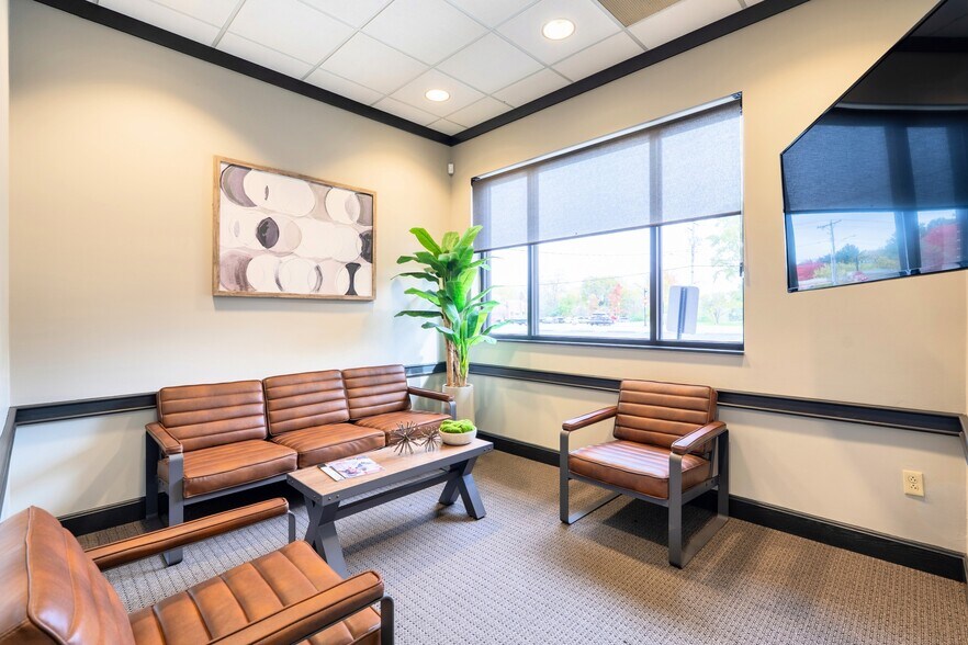 More Photos Of 78 S Main St, Glen Carbon Office For Lease