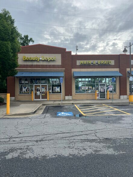 More Photos Of , Atlanta General Retail For Sale