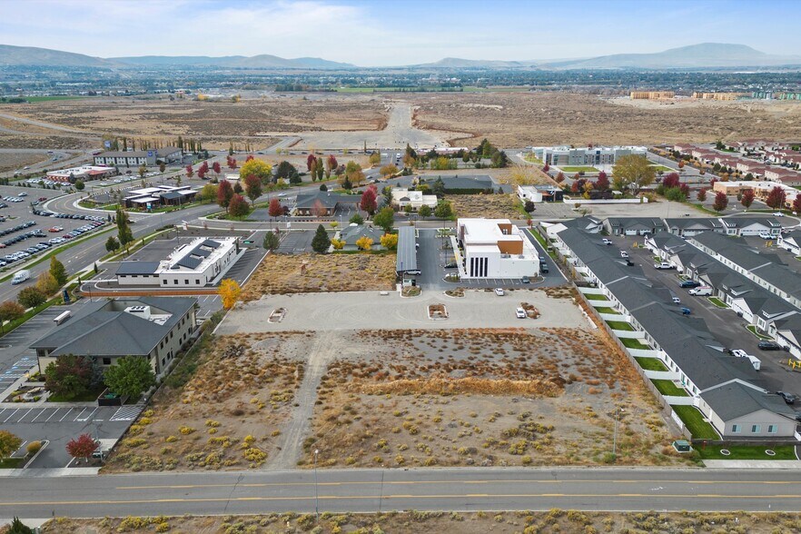 More Photos Of 5715 Bedford St, Pasco Office For Lease