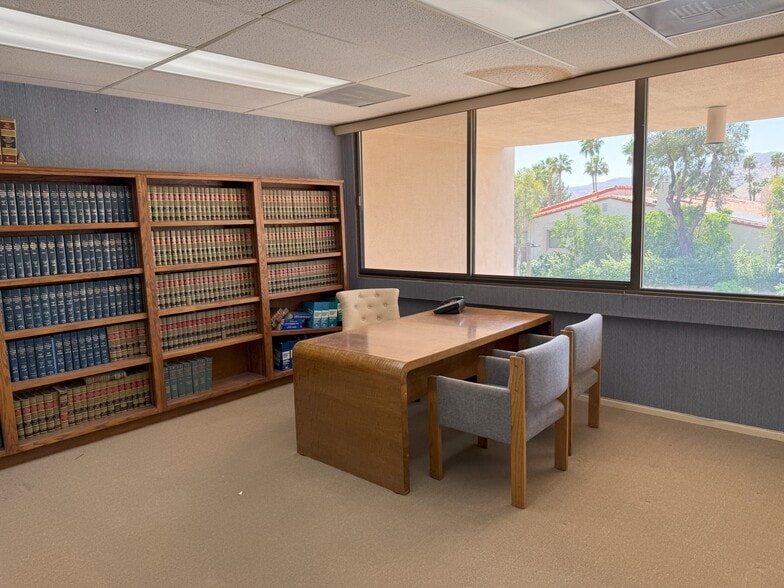 More Photos Of 225 S Civic Dr, Palm Springs Medical For Sale